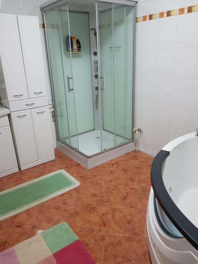 Apartmán Leon'S Silberwald Strasshof an der Nordbahn Exteriér fotografie